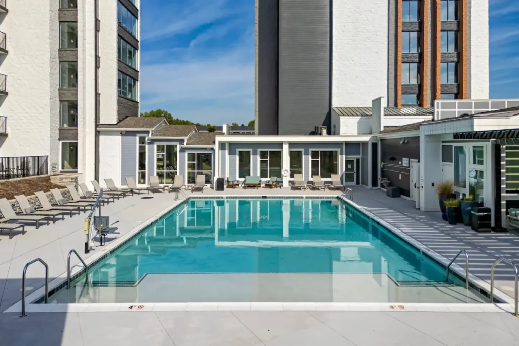 Commercial Pool Construction for Hotels, Condos, and Resorts: Smart Design Choices That Boost ROI