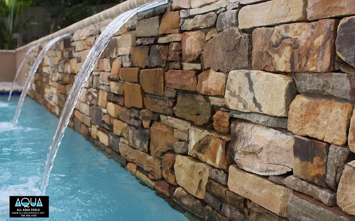 Rock-wall-in-modern-pool.jpg
