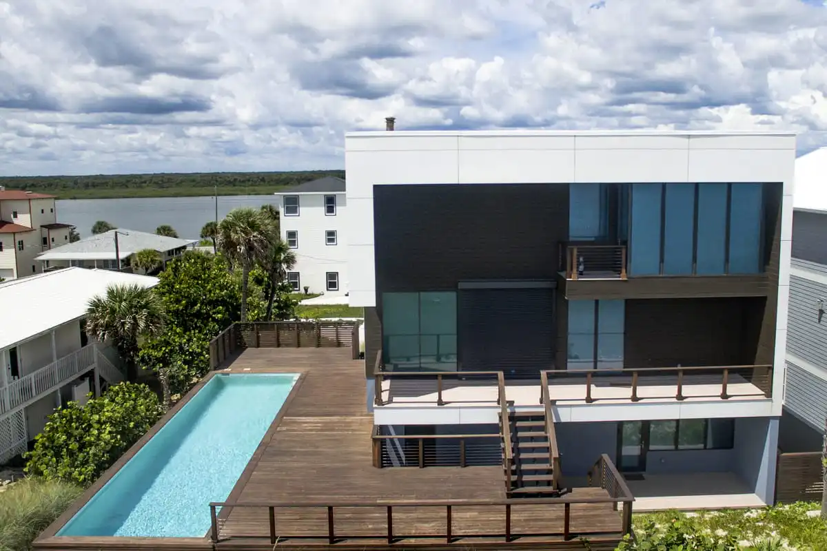 Ultra-modern-home-and-lap-pool.jpg
