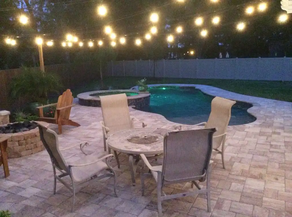 night_view_of_free_form_pool.jpg